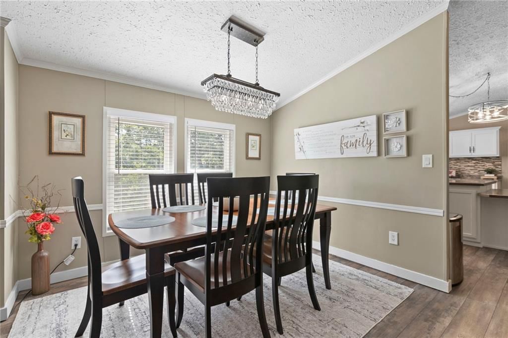 6804 Woodend Avenue — photo 16