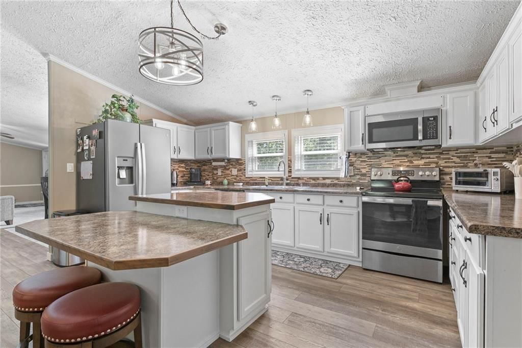 6804 Woodend Avenue — photo 18