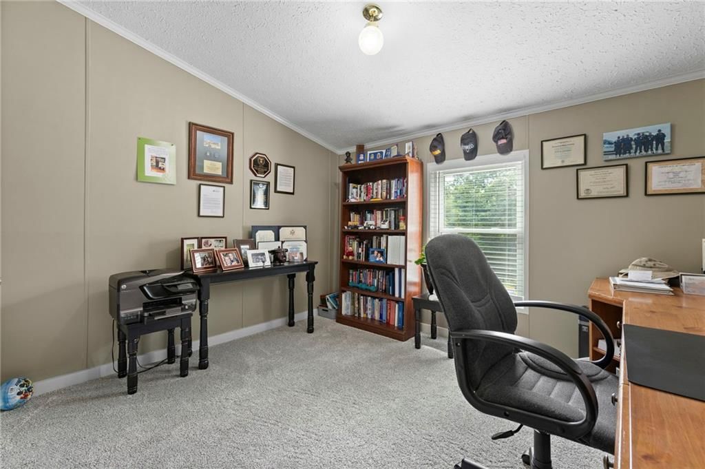 6804 Woodend Avenue — photo 36