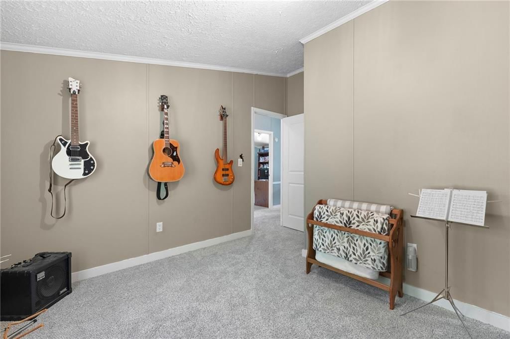 6804 Woodend Avenue — photo 39