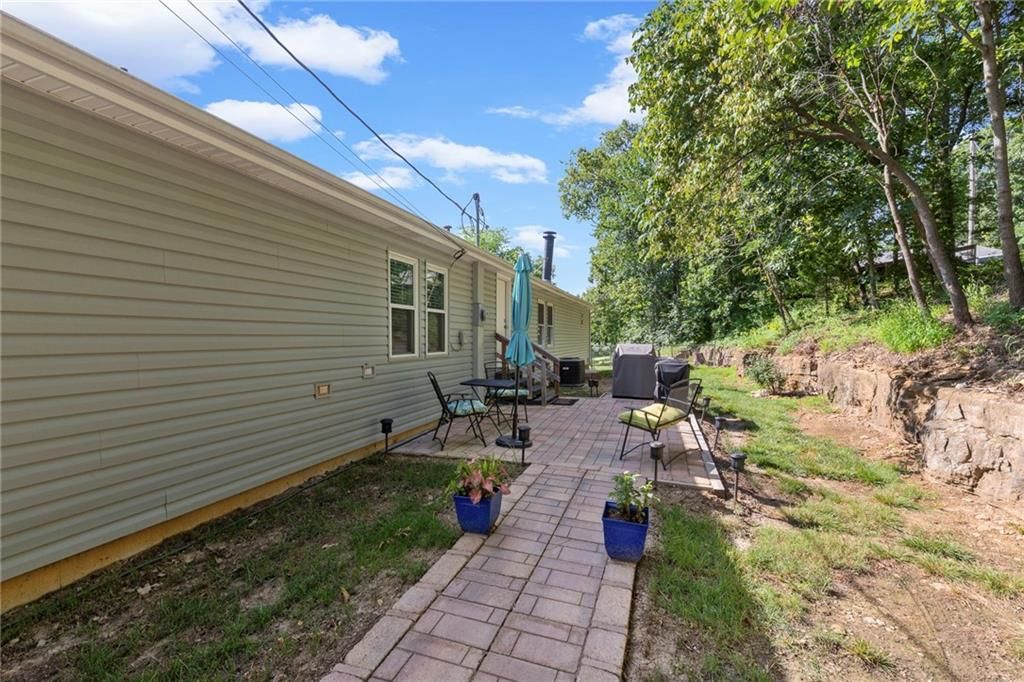 6804 Woodend Avenue — photo 51