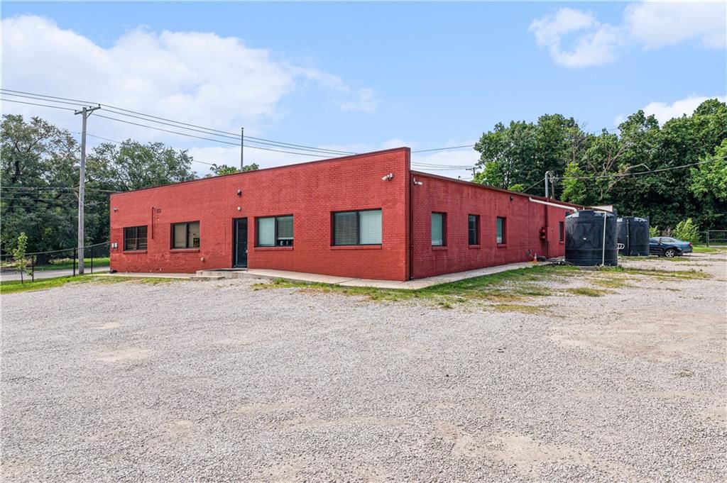 7714 Prospect Avenue — photo 4