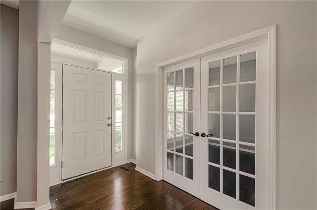 1505 Glen Brook Lane — photo 3
