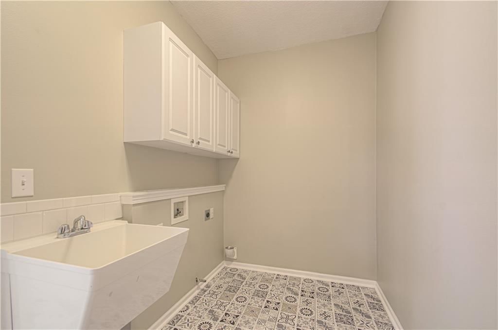 1505 Glen Brook Lane — photo 19
