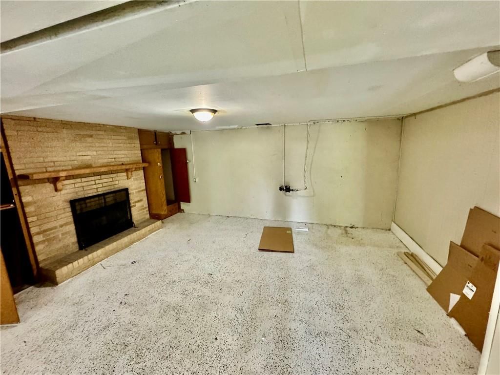 Photo 14 of 17 - 4432 NORLEDGE Avenue