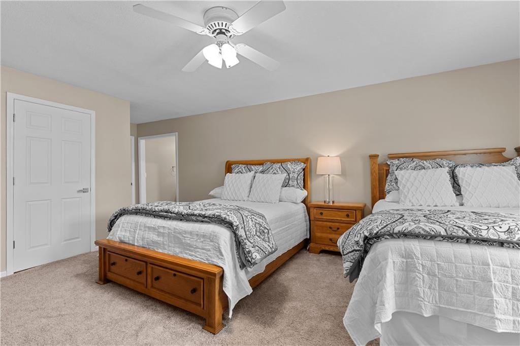 Photo 46 of 72 - 1525 NE Ozark Drive