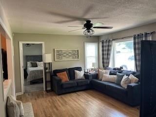 480 N Neconi Avenue — photo 3