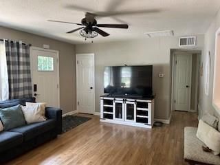 480 N Neconi Avenue — photo 4
