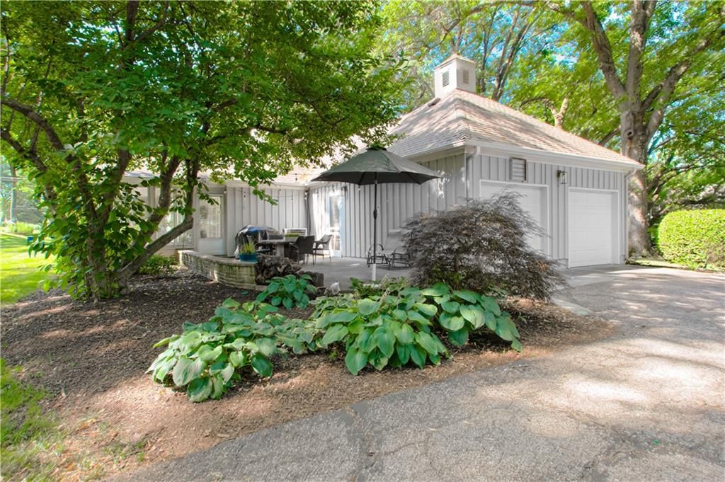 9645 Meadow Lane — photo 36