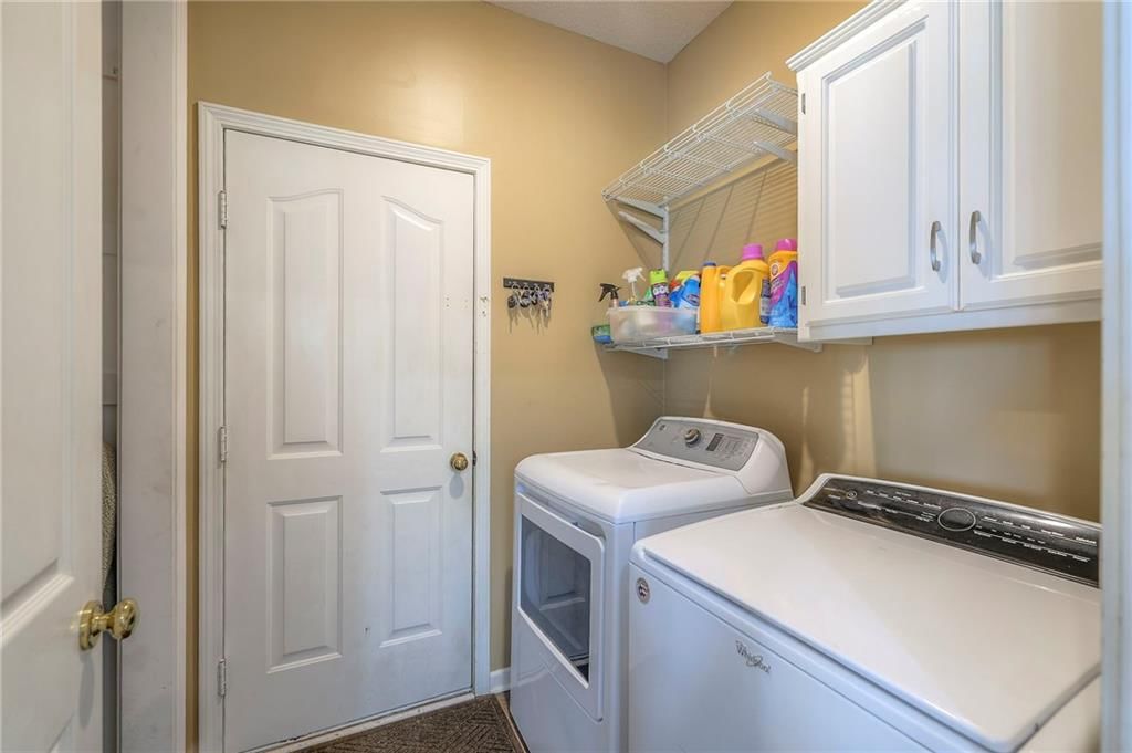 Photo 12 of 38 - 16727 W 156th Street