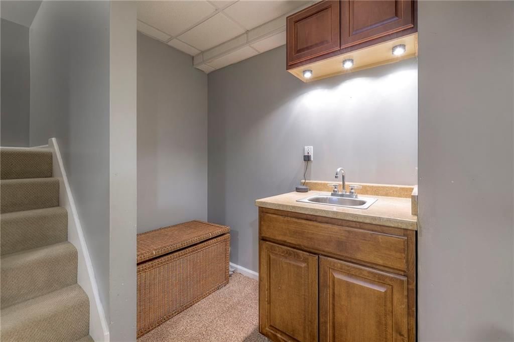 Photo 26 of 38 - 16727 W 156th Street