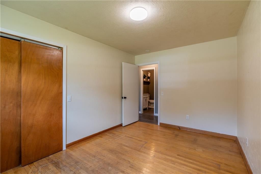 207 Maple Street — photo 32