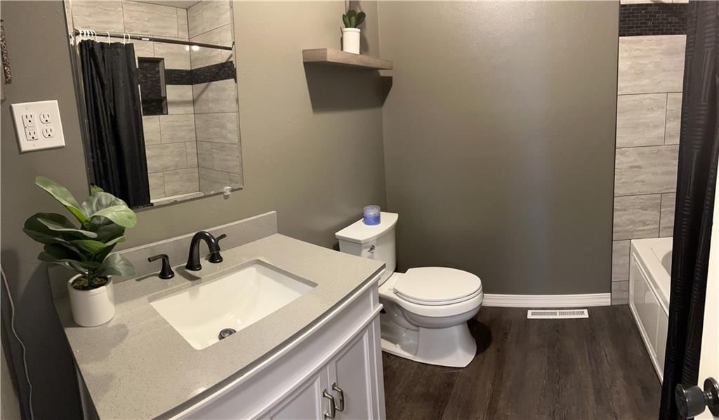 207 Maple Street — photo 36