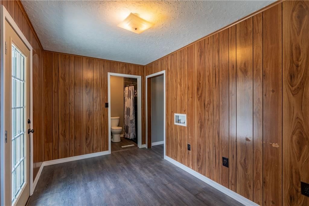 207 Maple Street — photo 43