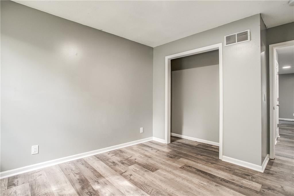 8531 Vassar Avenue — photo 13