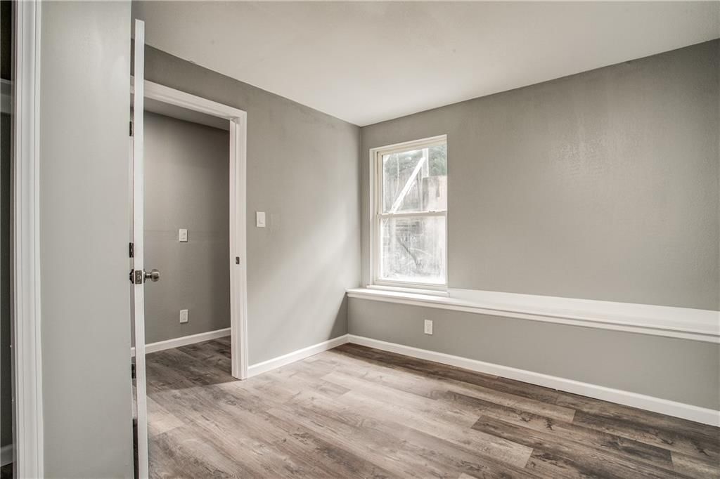 8531 Vassar Avenue — photo 19