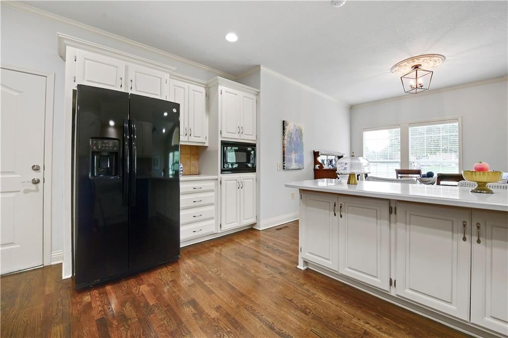 5401 W 145th Street — photo 15