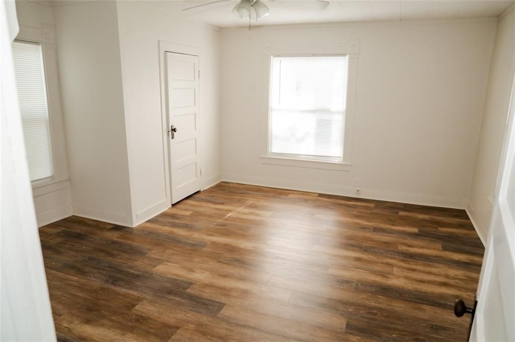 707 E 5th Street — photo 14