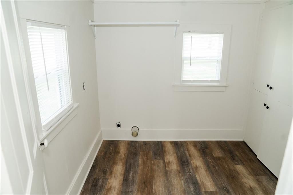 707 E 5th Street — photo 18