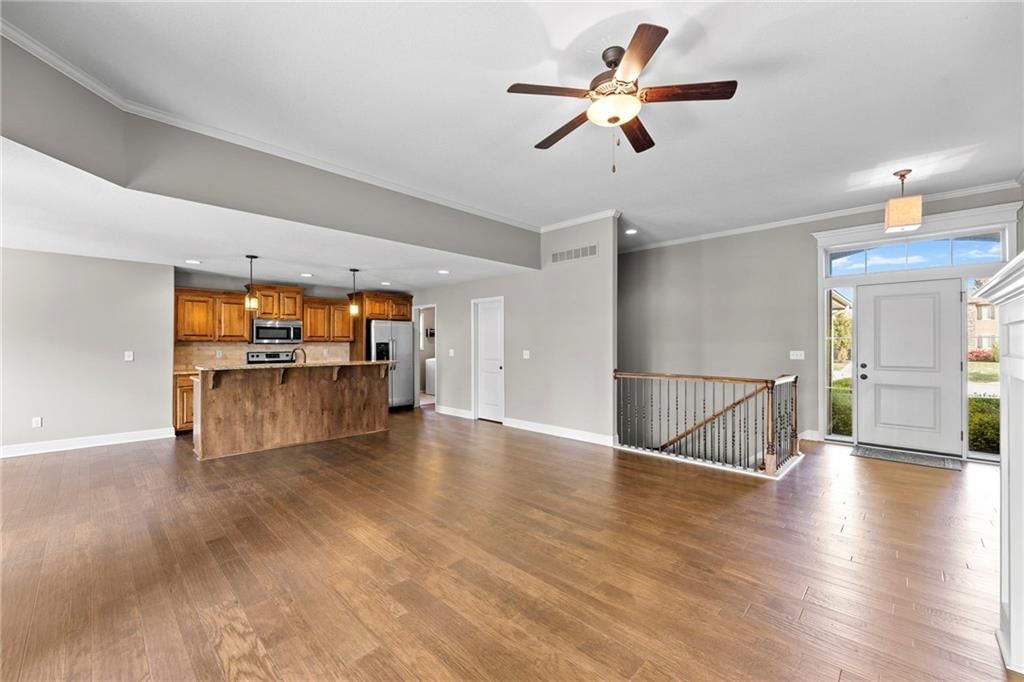 908 SE SIENNA Court — photo 9