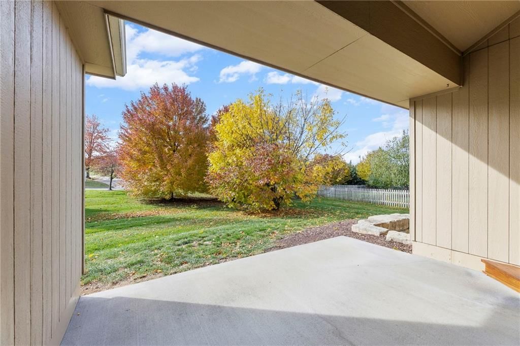 908 SE SIENNA Court — photo 47