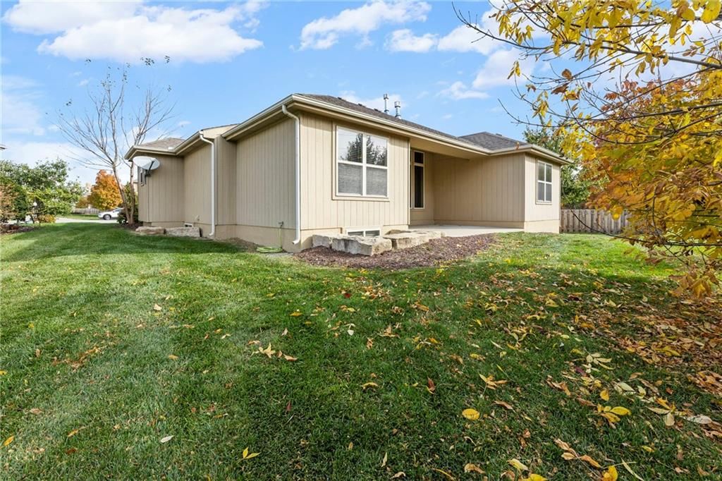 908 SE SIENNA Court — photo 50