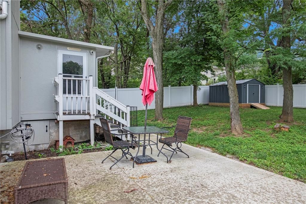 Photo 28 of 30 - 14908 Stonewood Drive