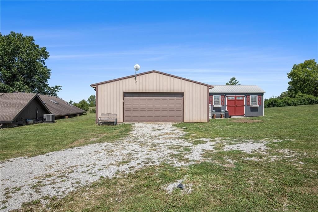 8808 D Highway — photo 31