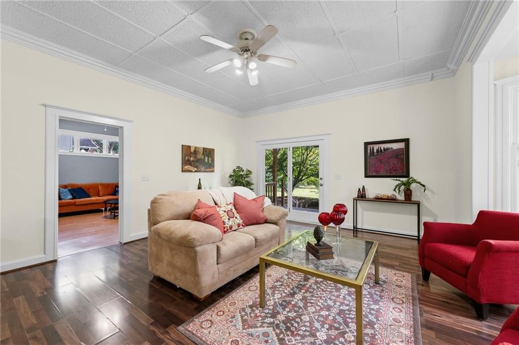 5407 Halsey Street — photo 7