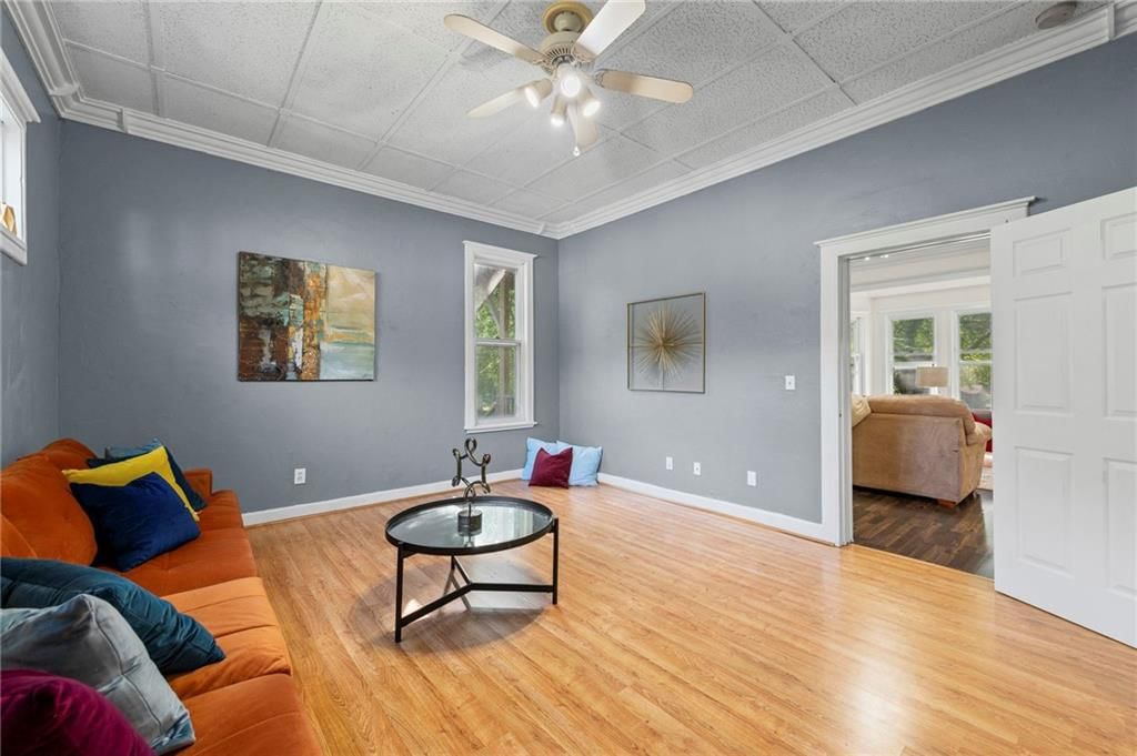 5407 Halsey Street — photo 17