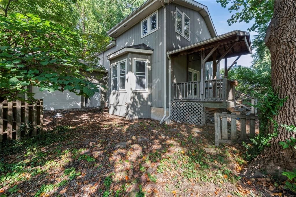 5407 Halsey Street — photo 38