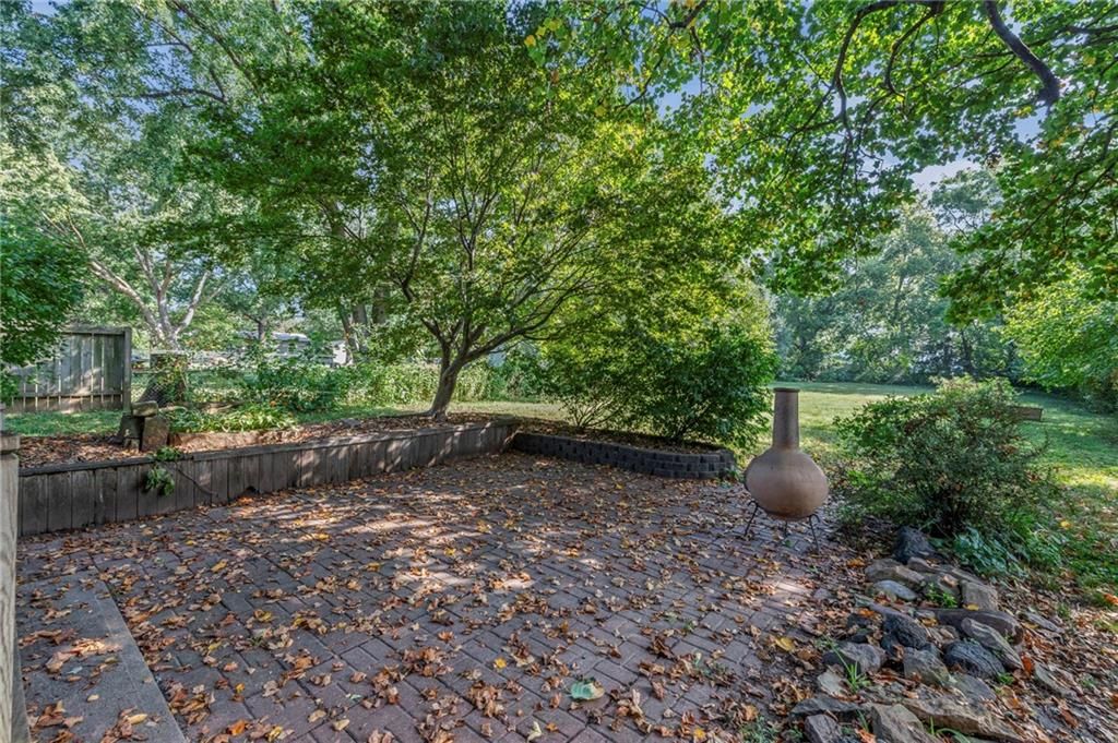 5407 Halsey Street — photo 39
