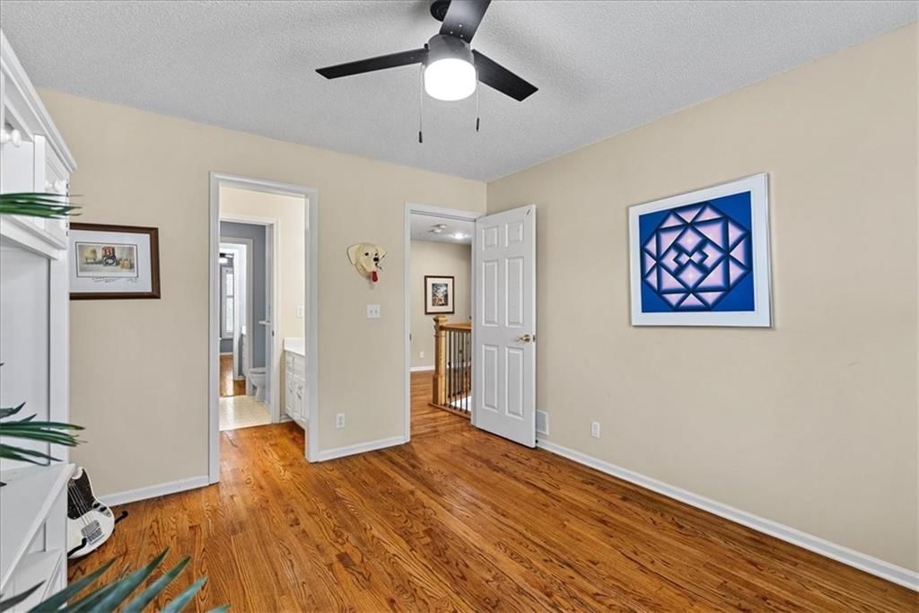 Photo 31 of 41 - 8957 W 125th Terrace