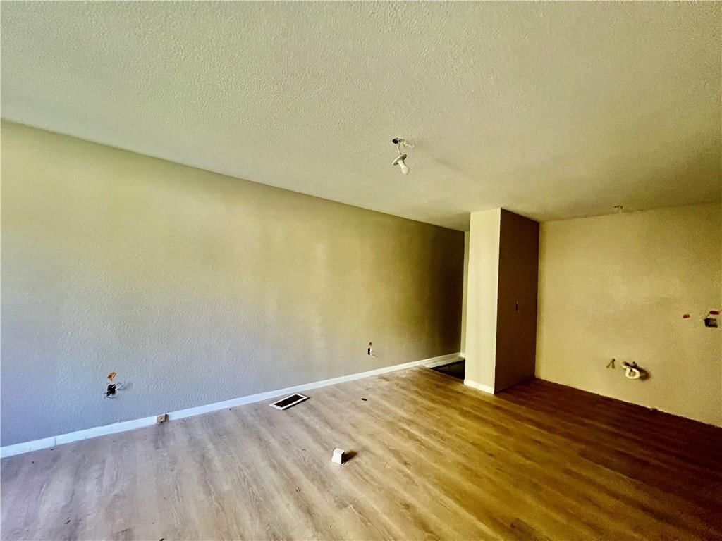 1417 S Osage Street — photo 12