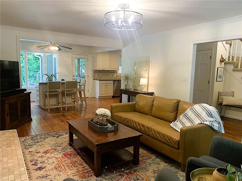 2206 W 121 Street — photo 12