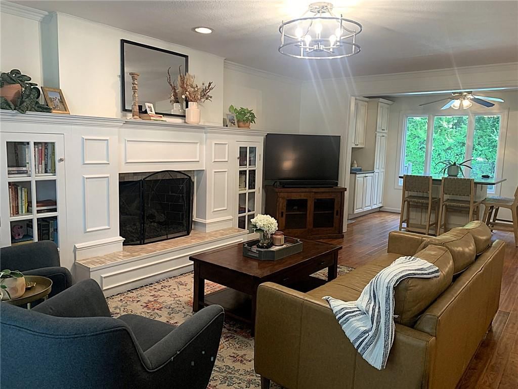 2206 W 121 Street — photo 16