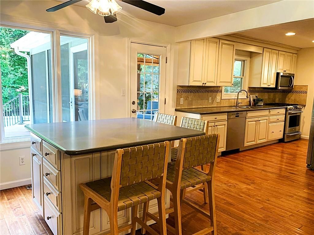 2206 W 121 Street — photo 22