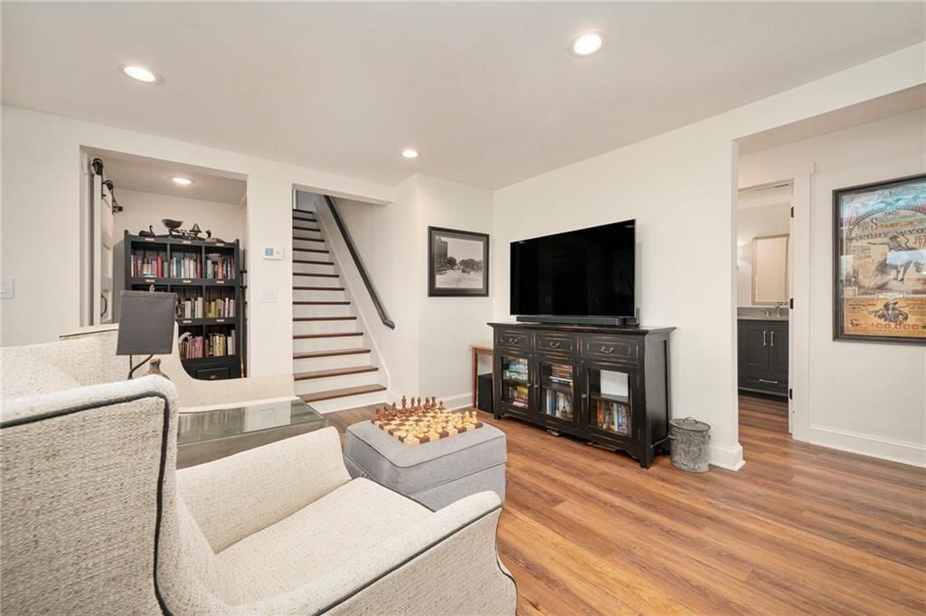 16695 B Highway — photo 31