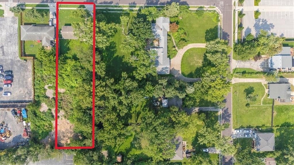 8221 Travis Street — photo 4