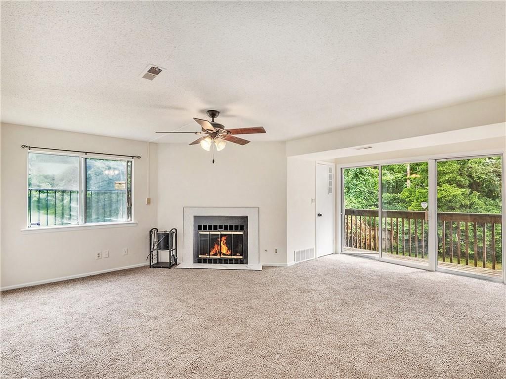 8153 Holmes #203 Road — photo 4
