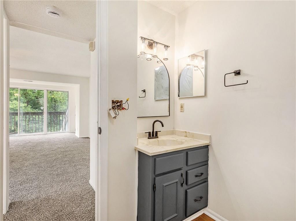 8153 Holmes #203 Road — photo 10