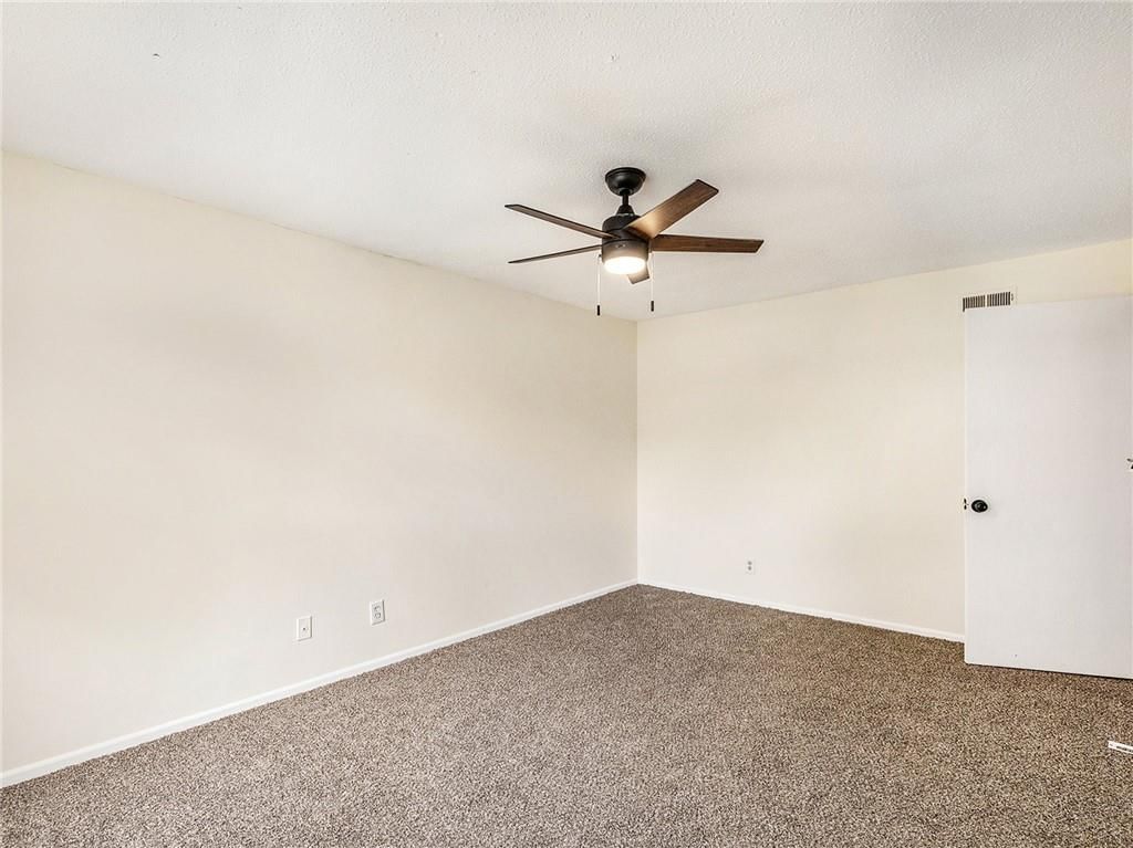 8153 Holmes #203 Road — photo 13