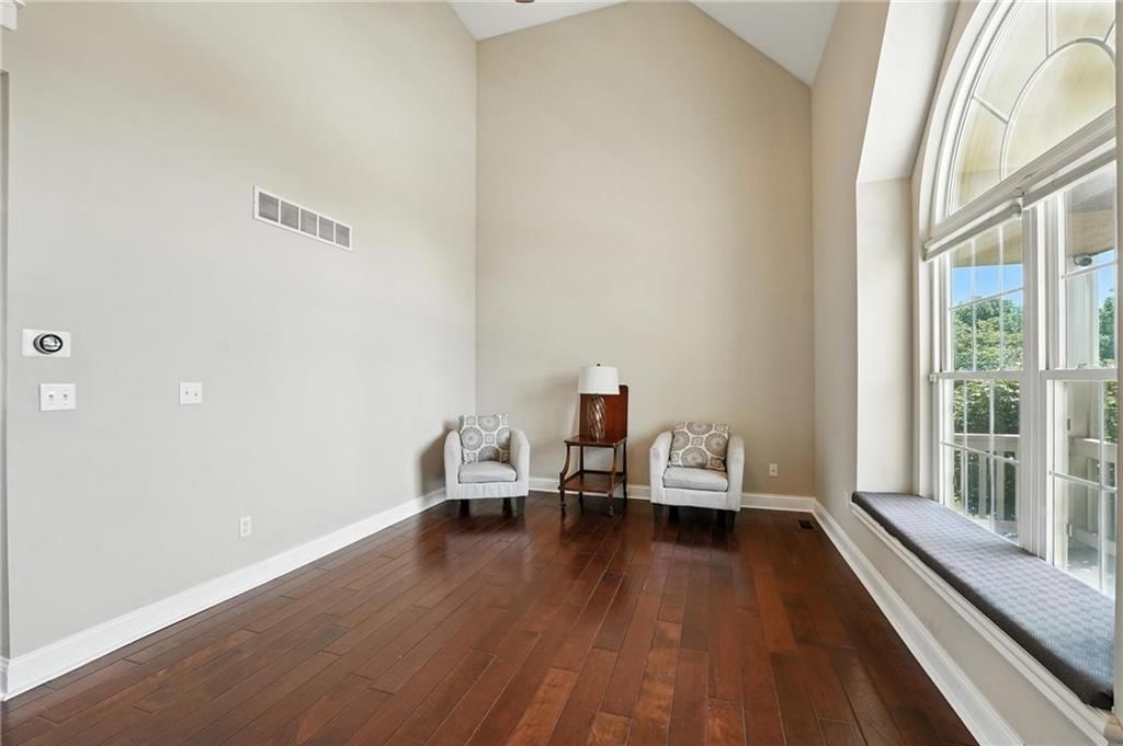 8002 NE 111th Terrace — photo 3