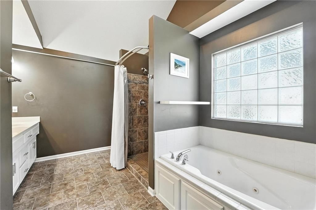 8002 NE 111th Terrace — photo 21