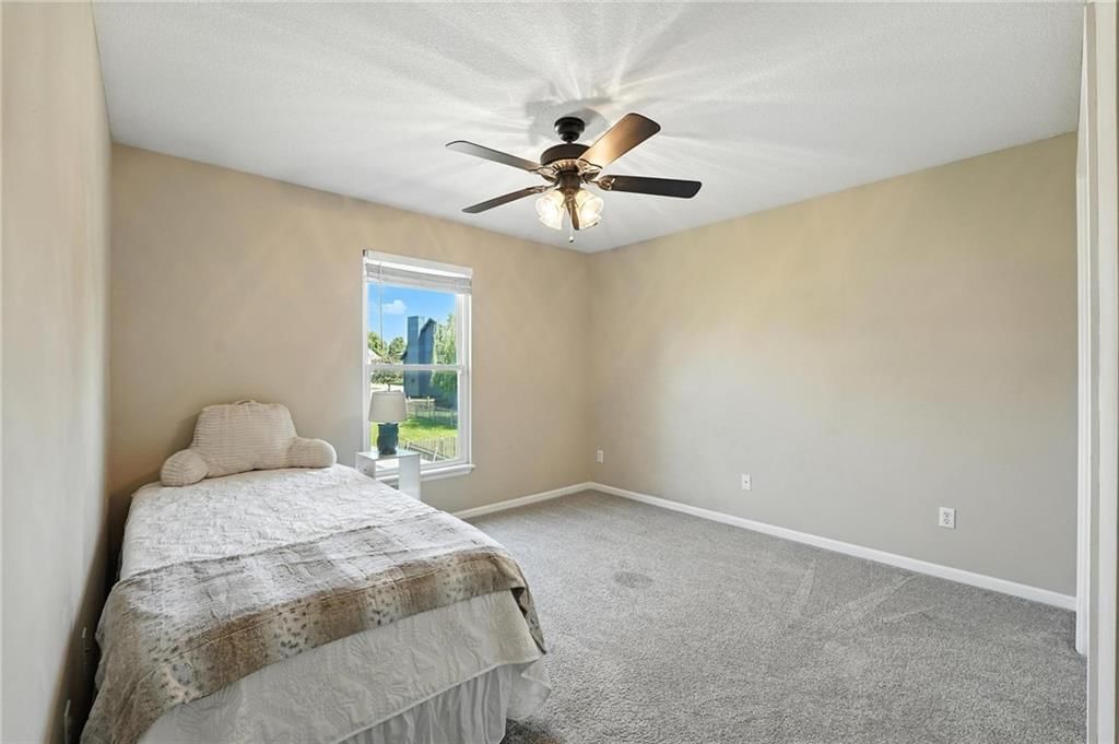 8002 NE 111th Terrace — photo 32