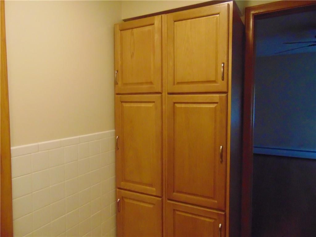 Photo 56 of 70 - 1701 Wren Street