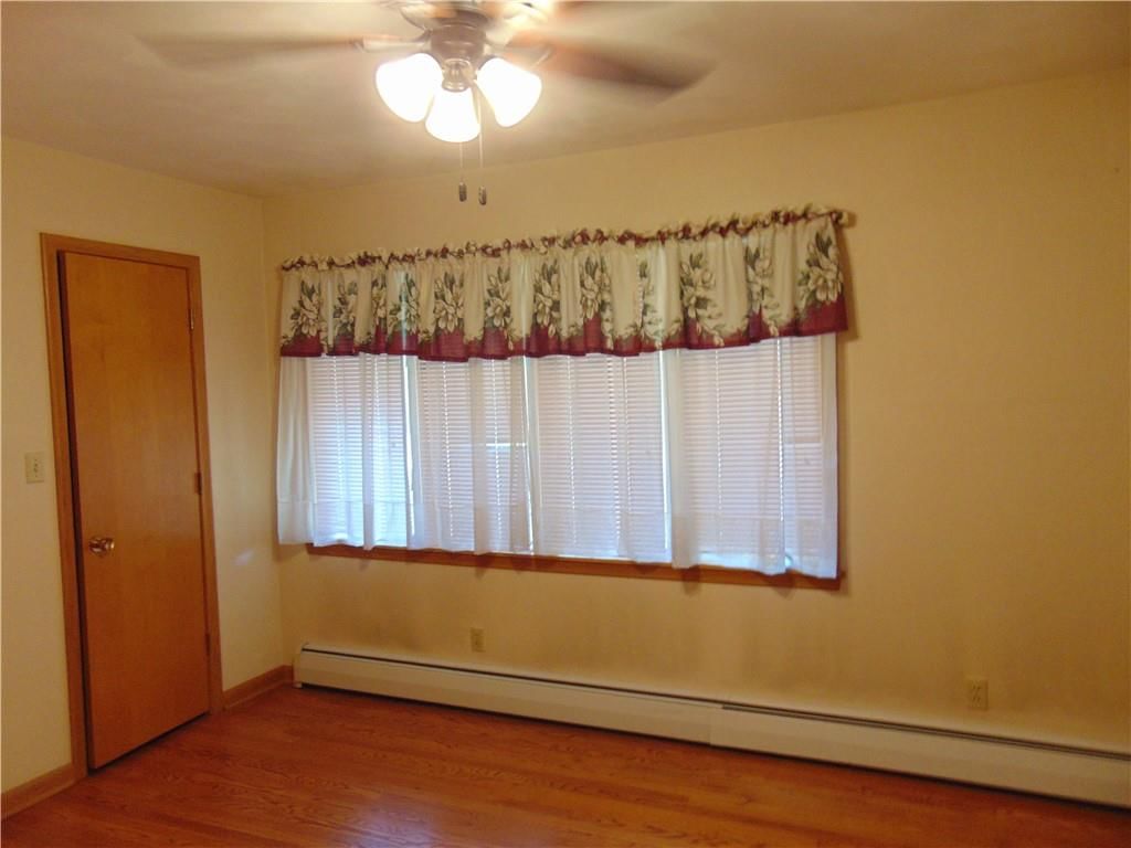 Photo 65 of 70 - 1701 Wren Street