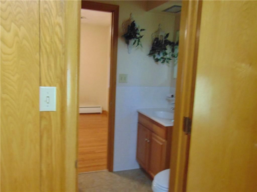 Photo 67 of 70 - 1701 Wren Street