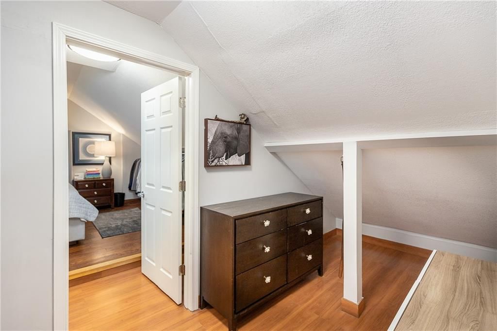 Photo 23 of 41 - 7632 Reinhardt Drive