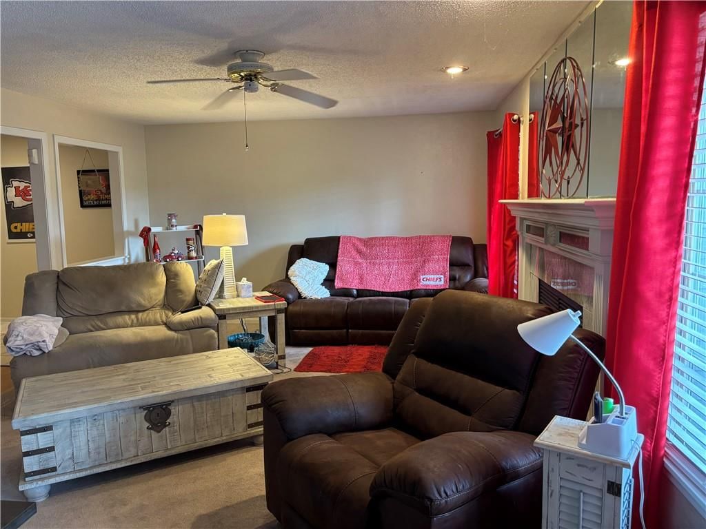 4009 S Crysler Avenue — photo 3